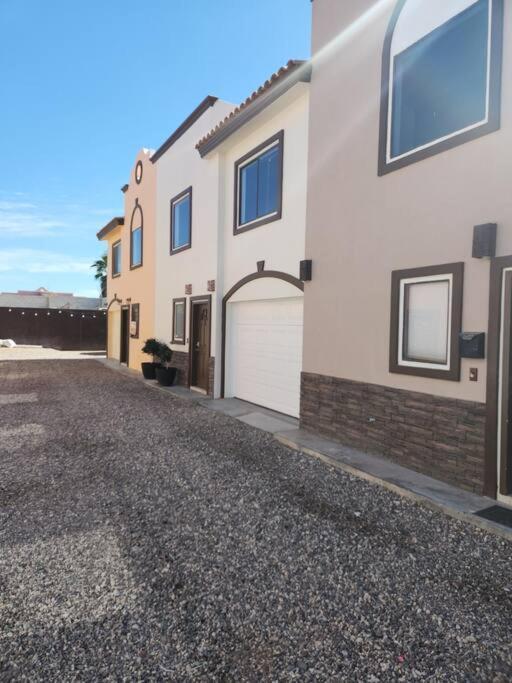 3 Bedroom Townhouse W Garage Blocks From The Beach Puerto Peñasco Exterior foto
