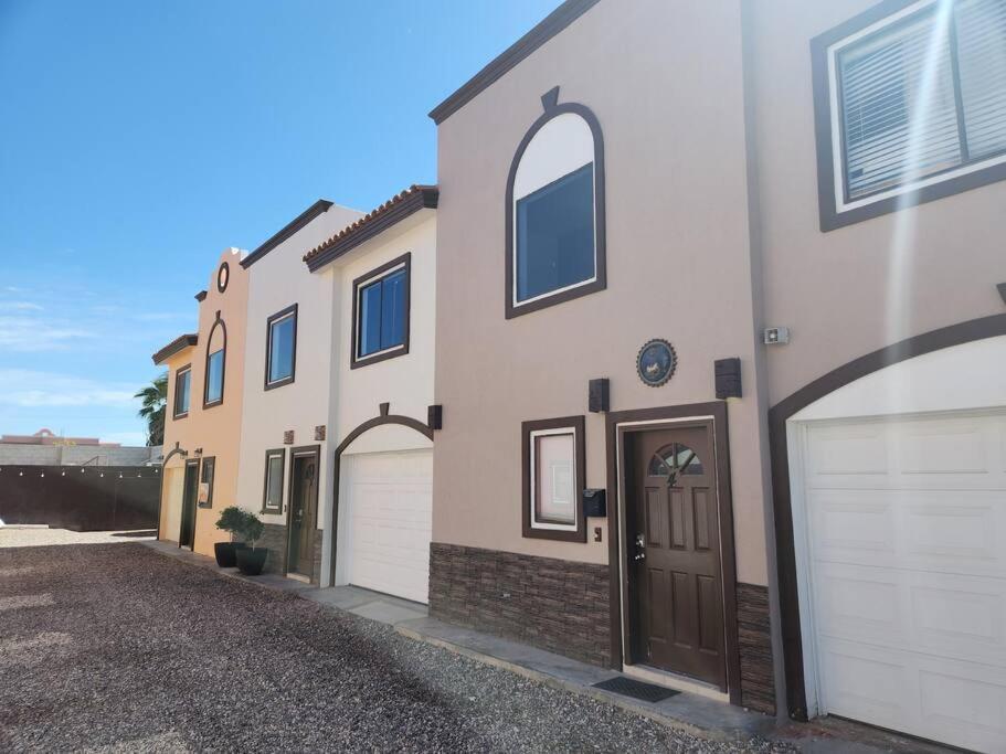 3 Bedroom Townhouse W Garage Blocks From The Beach Puerto Peñasco Exterior foto